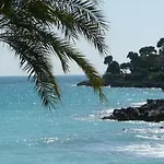Victoria Roquebrune-Cap-Martin