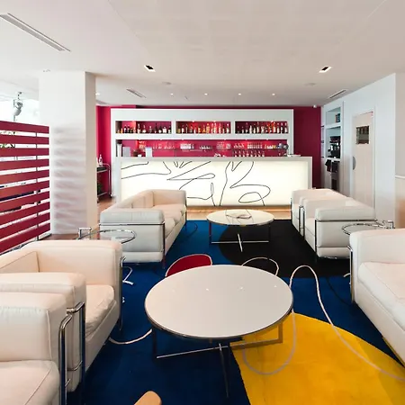 Отель Victoria Рокебрюн — Кап-Мартен