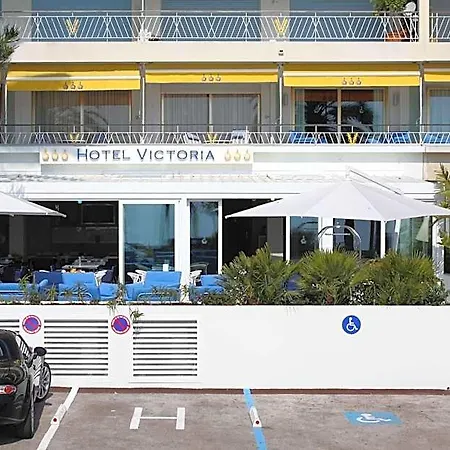 Victoria 4*
