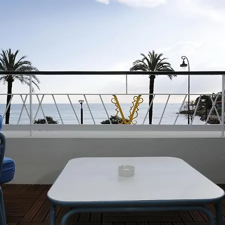 فندق Victoria 4*